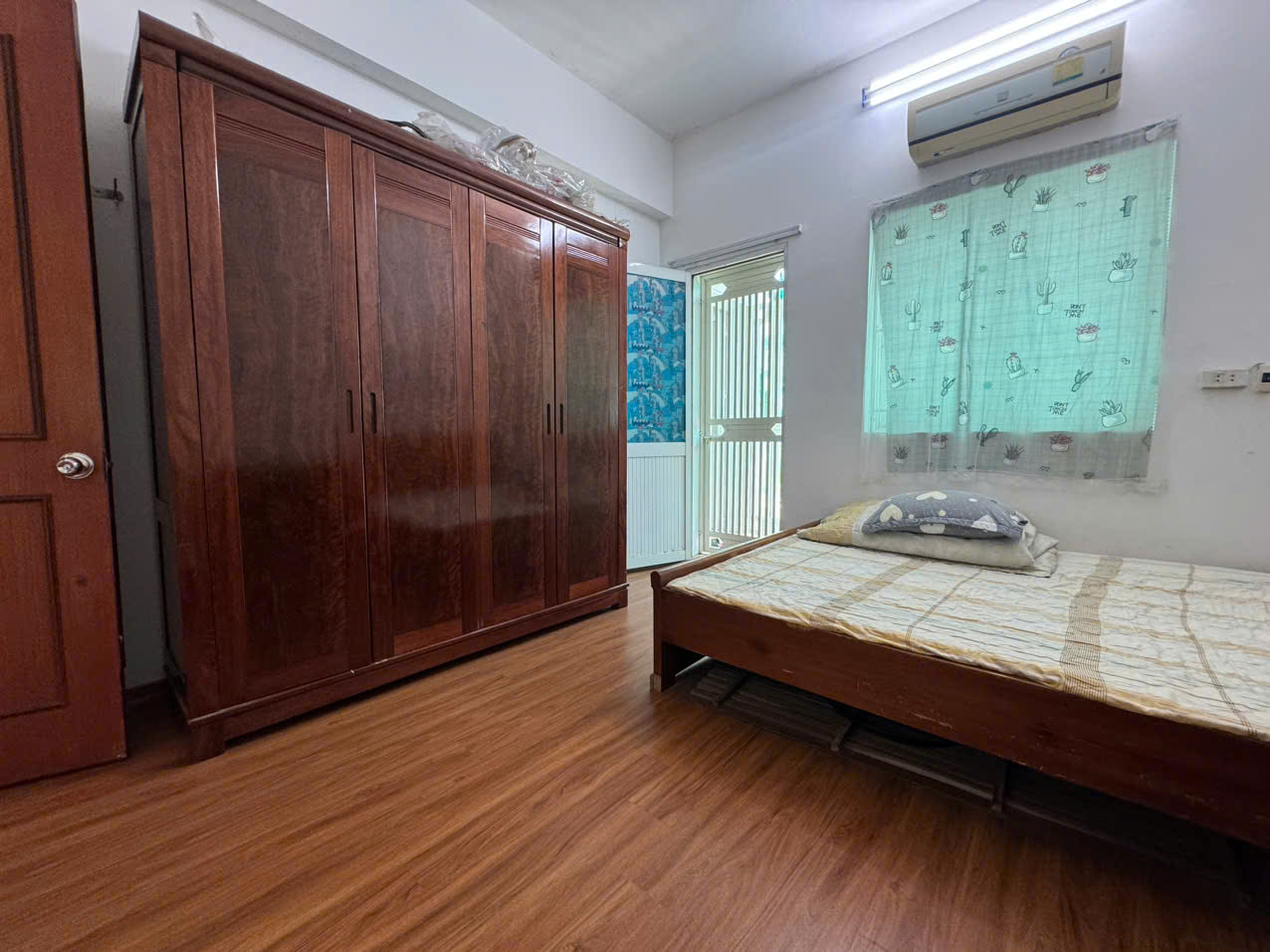 Cho thuê căn hộ chung cư 282 Lĩnh Nam, 95m2, 2 ngủ, 2 vệ sinh, Full đồ, 9.5 triệu (có t.lượng) - Ảnh chính